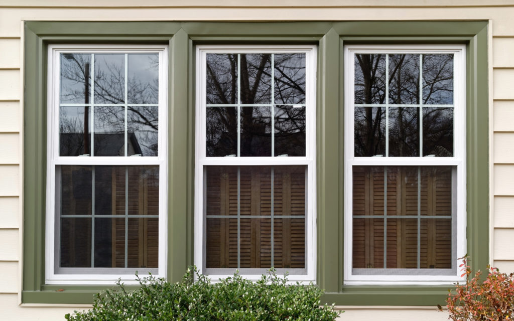 Image of quality vinyl windows from the outside